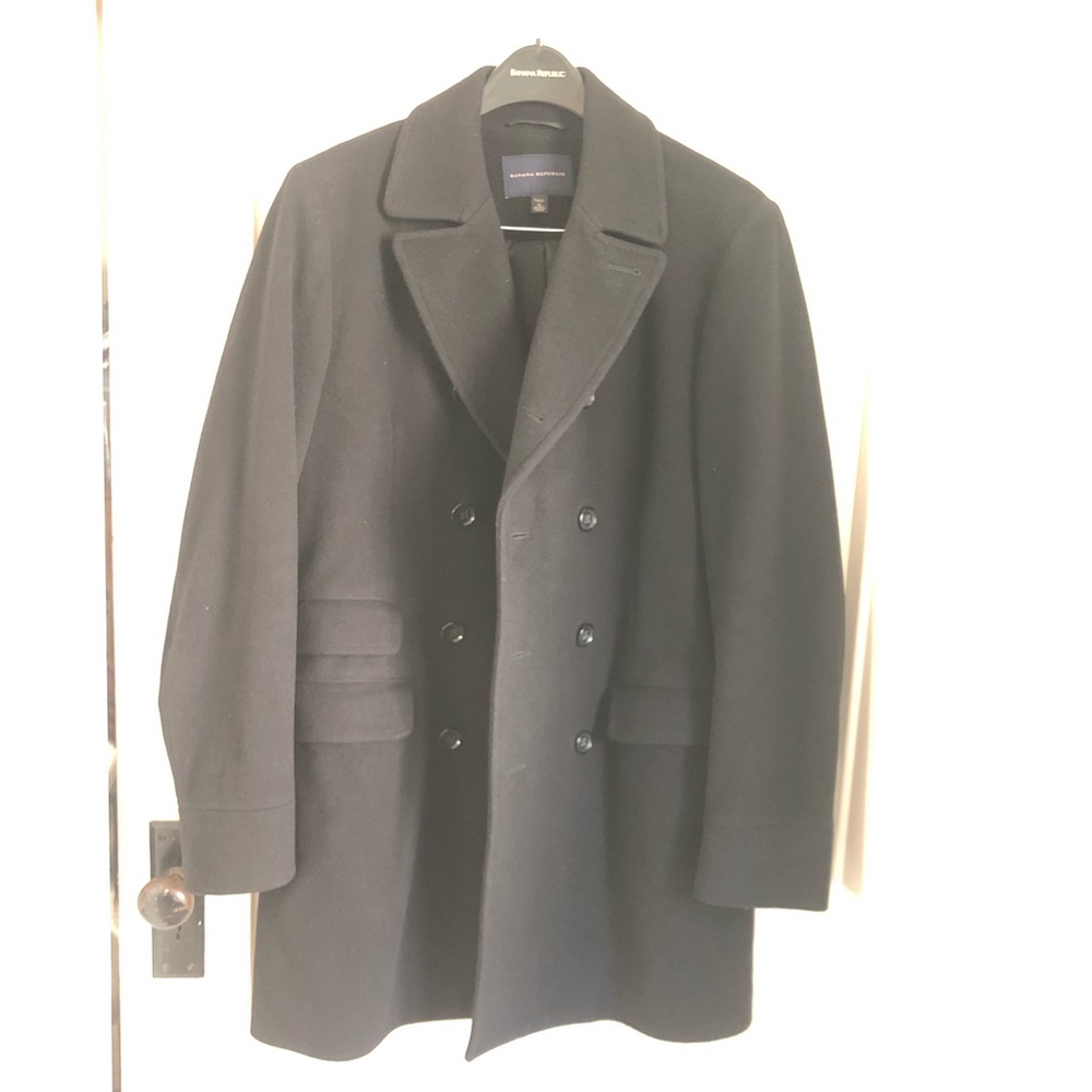Black wool men’s peacoat Banana Republic M tall